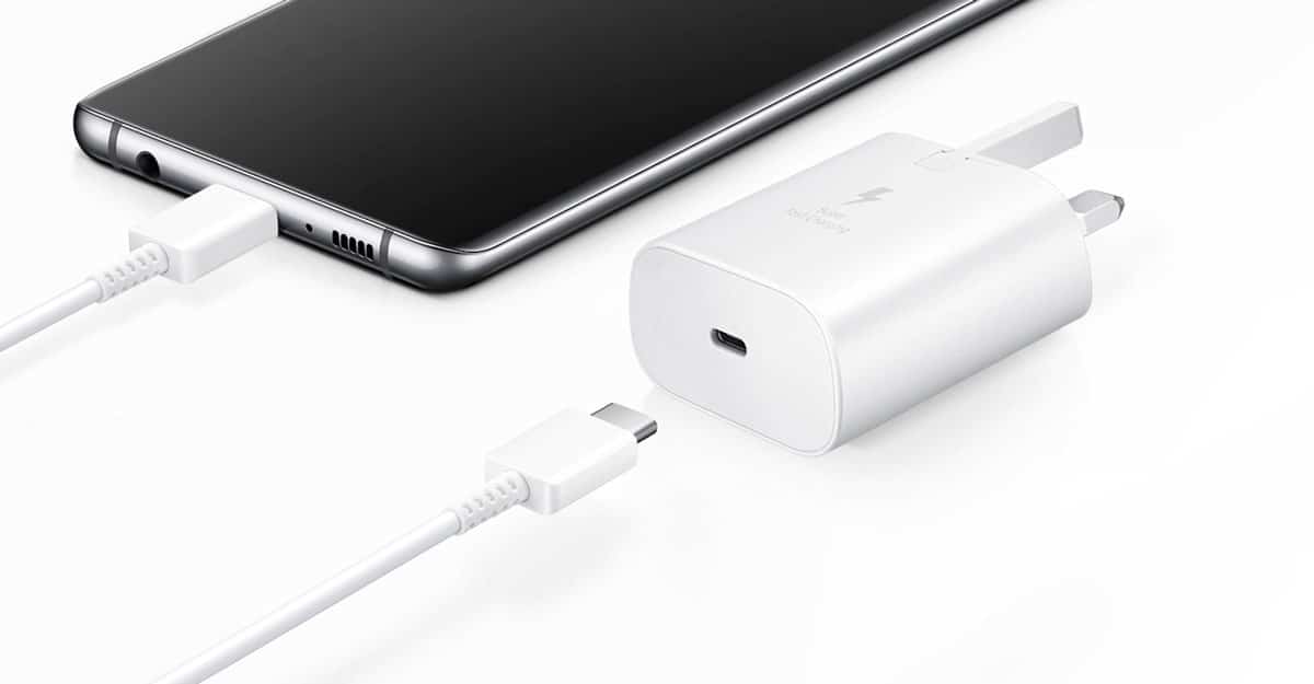 Samsung 25W PD USB C Adapter with Type C Cable UK Plug 5