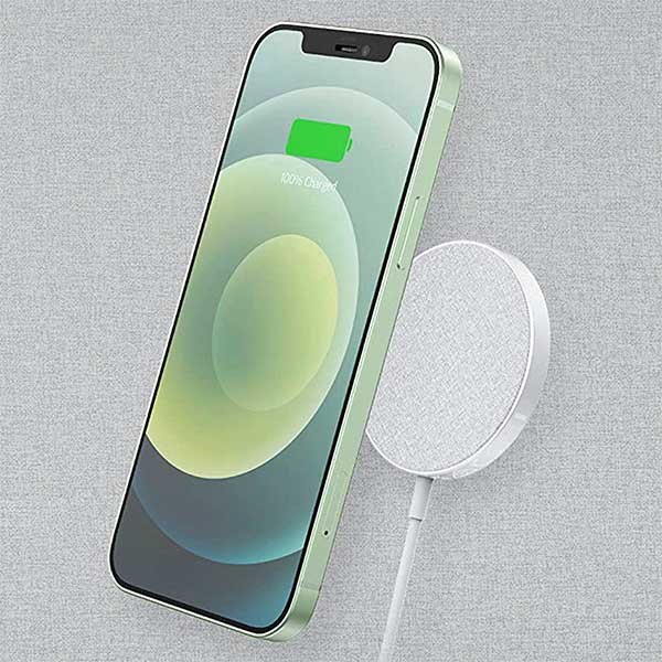 Anker PowerWave Select Magnetic Wireless Charging Pad 4