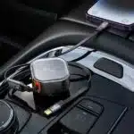 Hoco NZ13 PD30W 2 in 1 Car Charger with Retractable Cable - Image 3