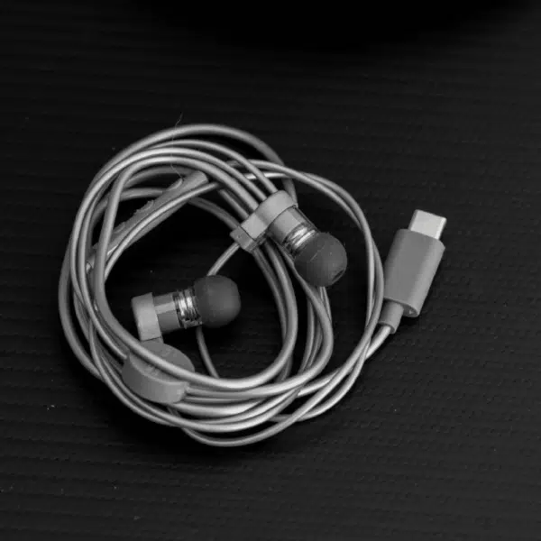 MOONDROP QUARK 2 DSP In-Ear Monitor (Type-C) - Image 9
