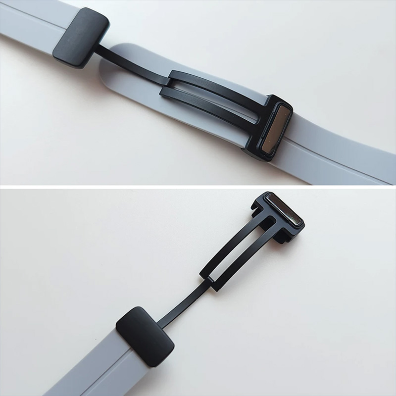 22mm Silicone Strap with Folding Magnetic D-Buckle Lock