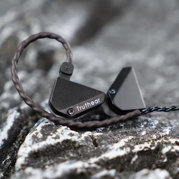 TRUTHEAR HEXA In-Ear Monitor - Image 4